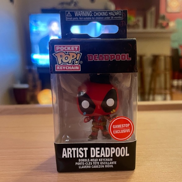 Deadpool Funko Pop Bobble Head Keychain Artist Deadpool Special Edition - Picture 3 of 7
